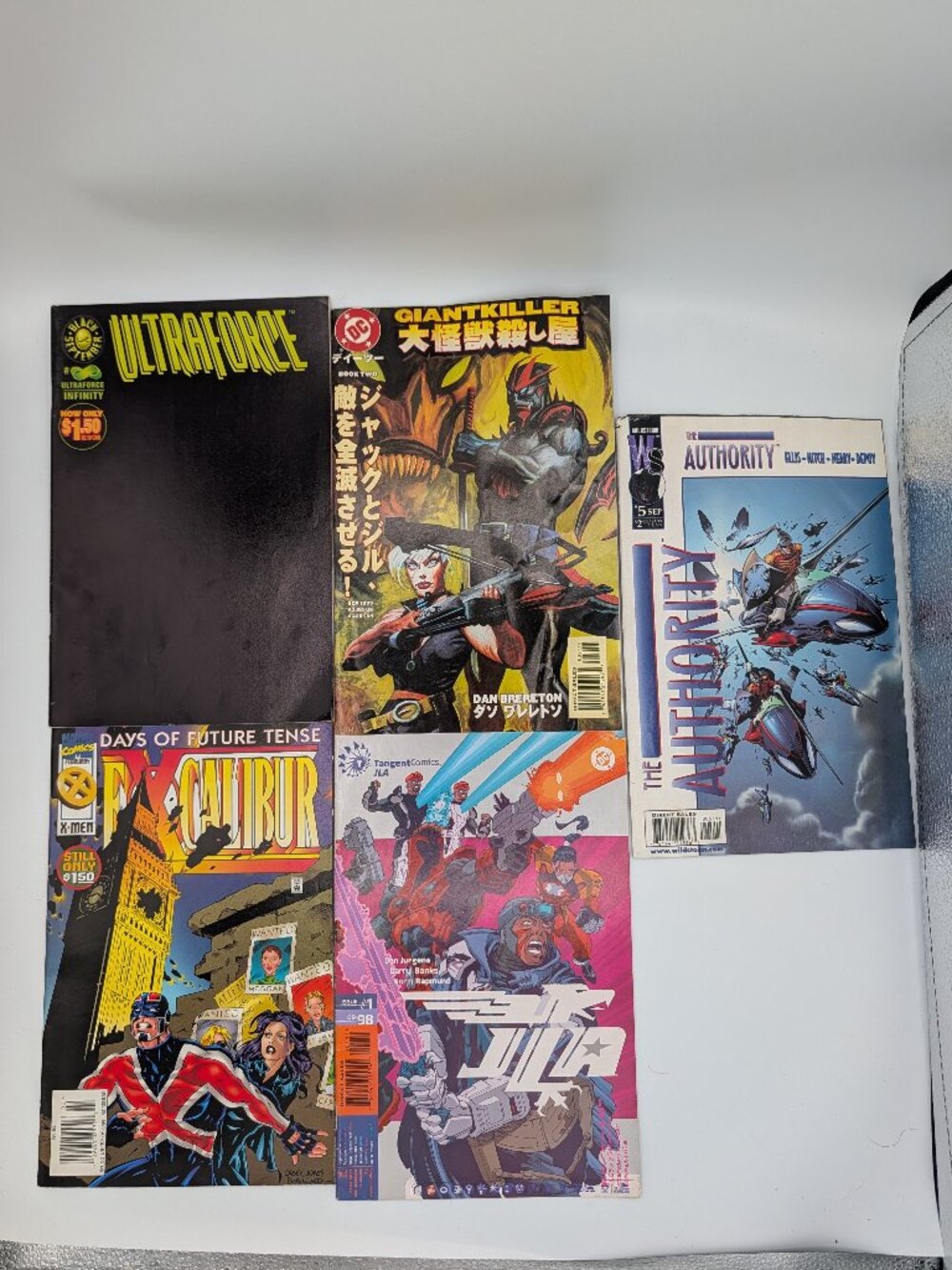Comic Book Lot 5 Marvel DC Wildstorm Excalibur JLA Authority Giantkiller